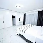 Mi Kasa فيلة *