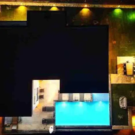 빌라 Mi Kasa 카스