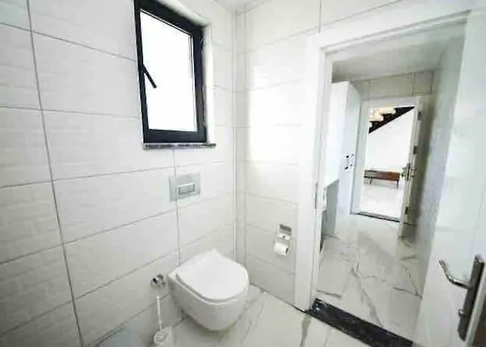 Mi Kasa Villa *